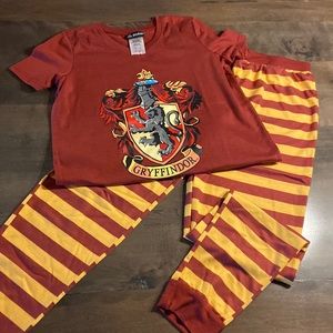Girls Gryffindor sleep set